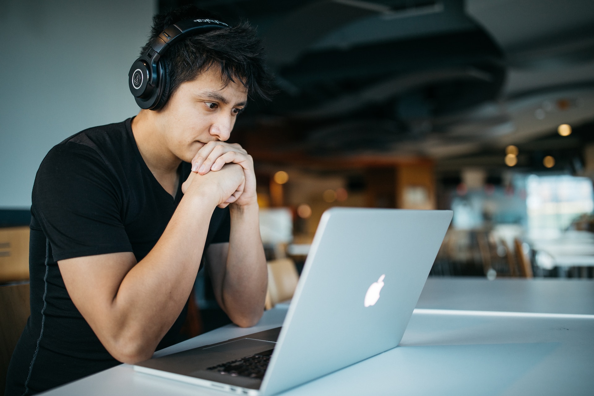 Aprende a tu ritmo con la Plataforma E-Learning de Talking